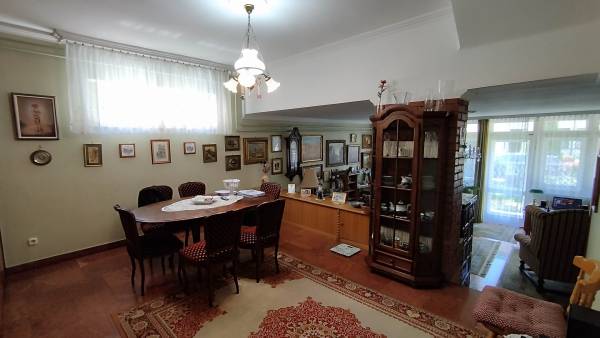 #7724 Békéscsabán családi ház eladó 