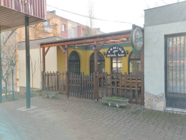 #8173 Eladó Üzlethelyiség Tatabánya