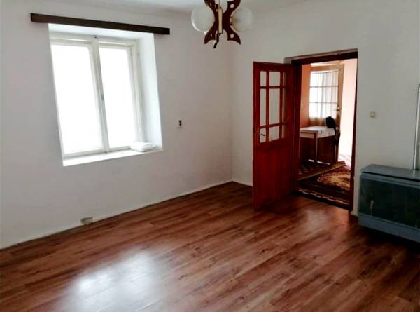 #9354 Demecserben családi ház eladó!