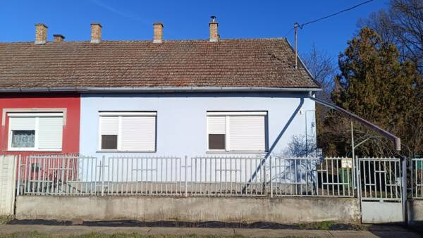 #7575 Nyugalom, tér, lehetőség, Hajdúnás -Tedejen Eladó otthon!