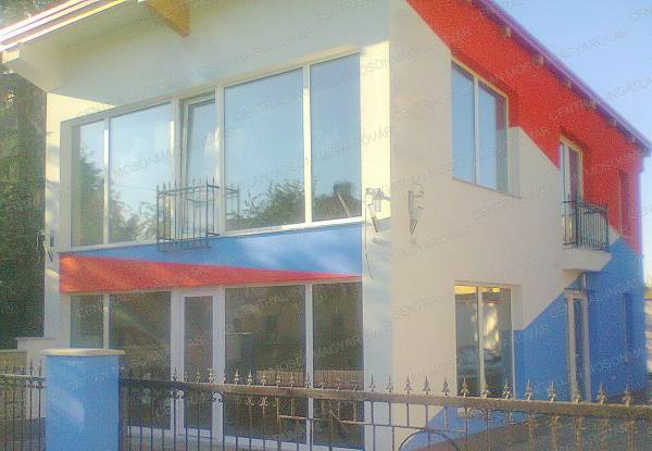 #8078 Városközponti önálló üzlethelyiség eladó! Egyedi lehetőség!