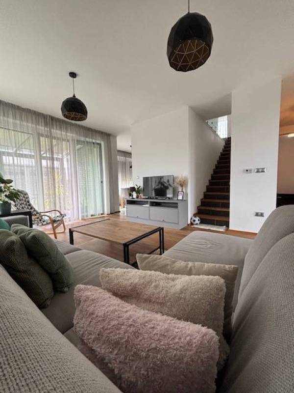 #9023 Álomotthon Zsámbékon a Nyárfás lakóparkban!