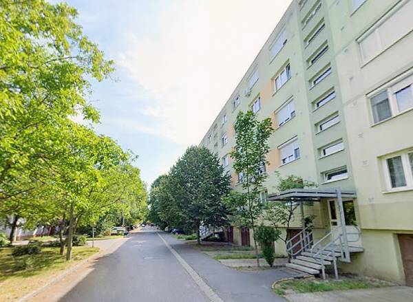 #13840 Hívja a tulajdonost, elérhetőségével kapcsolatban keressen minket!