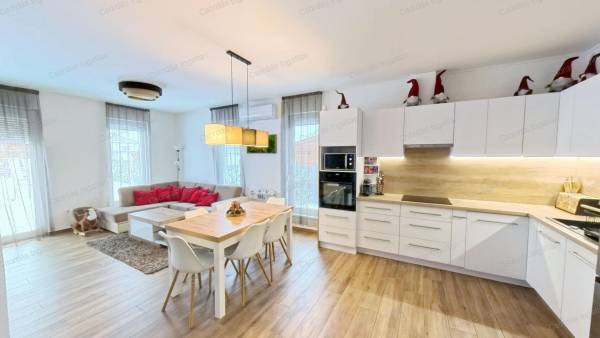 #4492 5 szobás, 2023-as, ÚJ ÉPÍTÉSŰ CSALÁDI HÁZ eladó Herenden