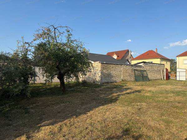 rp
