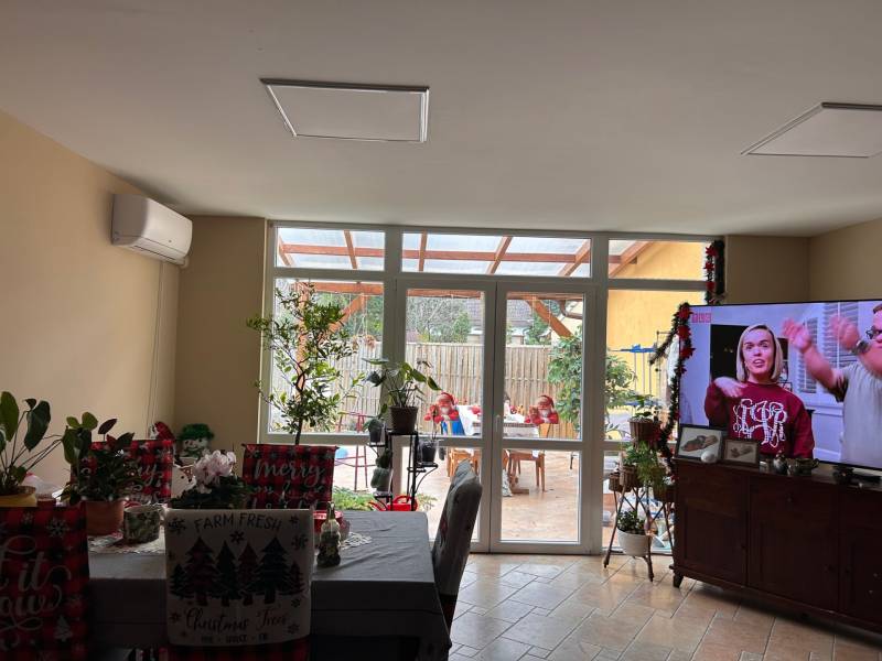 #6705 Panorámás felújított sorház eladó a Vaskapui úton