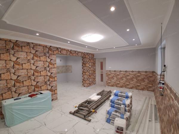 #9108 Tiszapüspökiben felújított 3 szobás családi ház eladó 