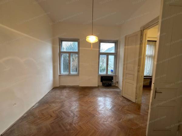 #4349 KONTRÁSSY UTCAI 2 SZOBÁS TÉGLALAKÁS