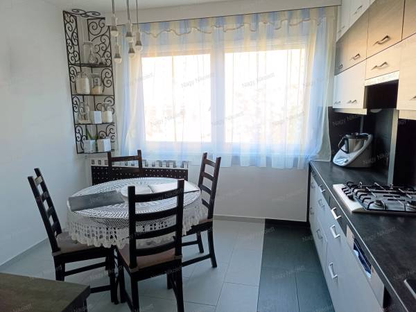 #10023 Eladó lakás Debrecen