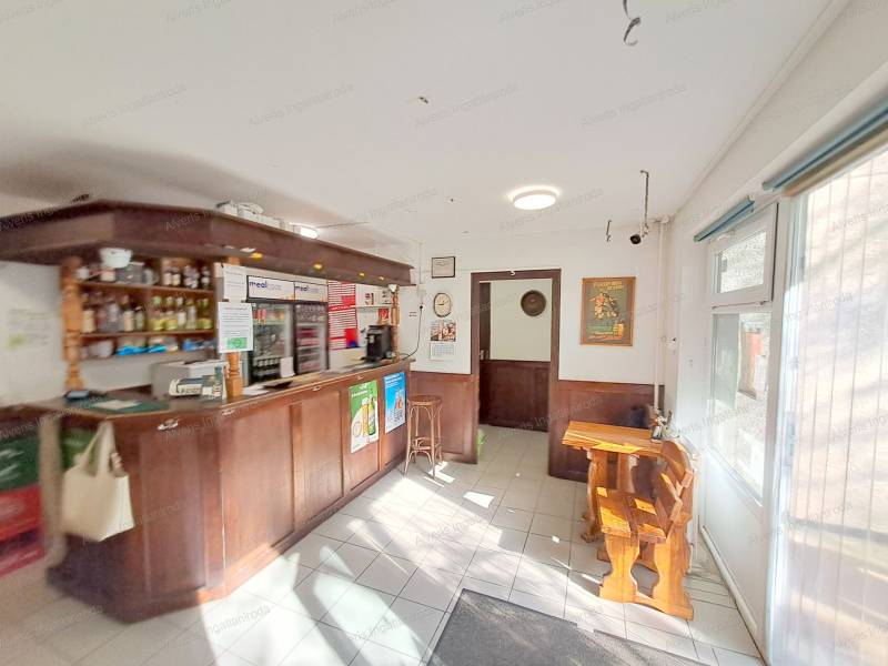 #4111 Nyíregyháza kedvelt, forgalmas csomópontján vendéglátóipari egység eladó