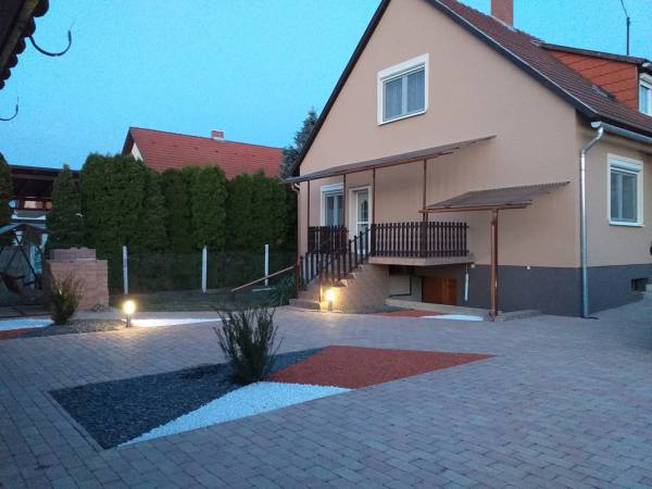 #7370 Prémium családi ház eladó Gárdony exkluzív részén