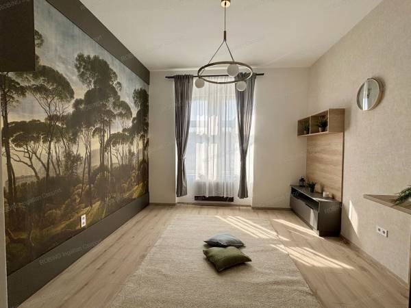 #8945 PRÉMIUM GARZONLAKÁS A BELVÁROSBAN!