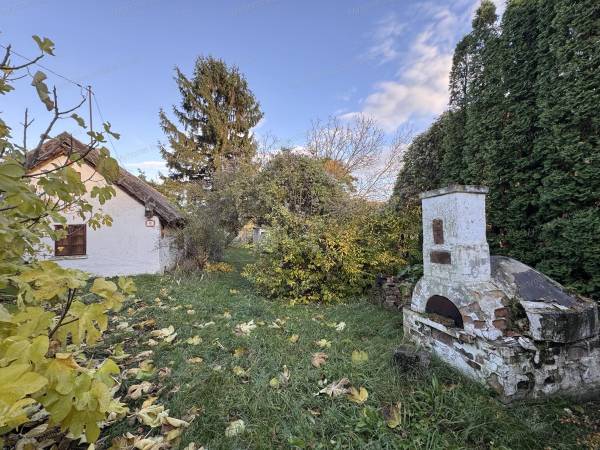 #5708 Eladó nyaraló Balatongyörök