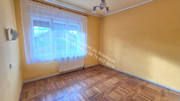 #6748 Tip-top családi ház eladó Békéscsabán (Jaminában)