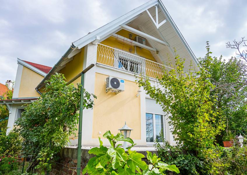 #6867 Eladó családi ház Balatonszepezd