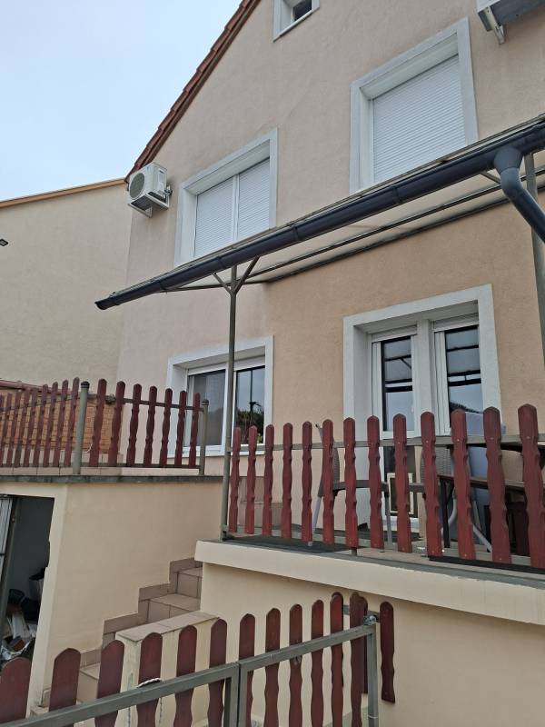 #4709 Pilisvörösváron családi ház eladó