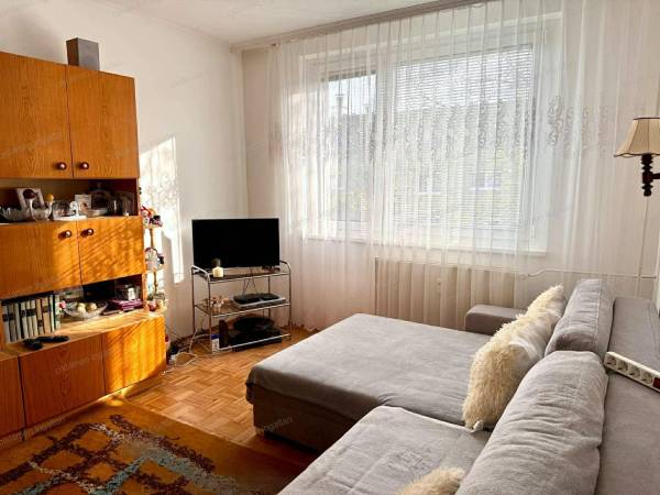 #10010 Eladó lakás Sopron