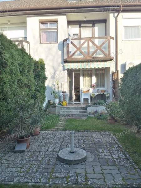 #5807 Eladó sorház Hévíz