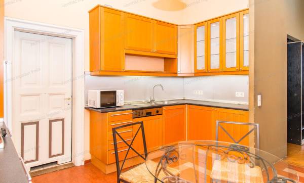 #11833 Különleges nagypolgári otthon a Városliget szomszédságában – 140 m², erkély, elegancia és páratlan befektetési lehetőség