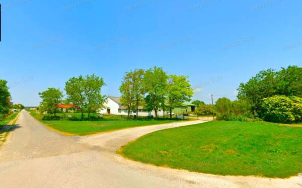 #7181 Eladó Építési telek Dunaszeg