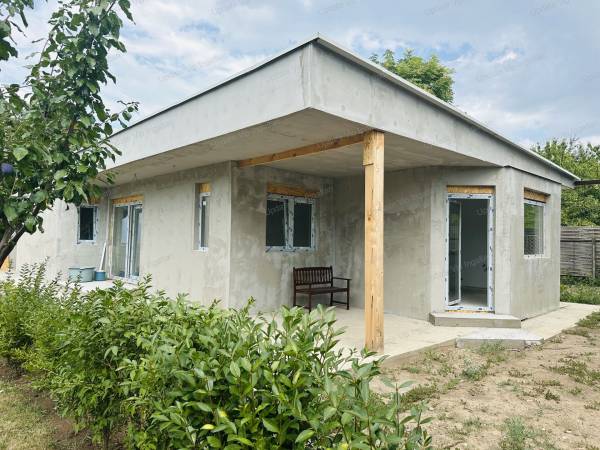 #9988 SIÓFOKON ÚJ ÉPÍTÉSŰ CSALÁDI HÁZ ELADÓ!