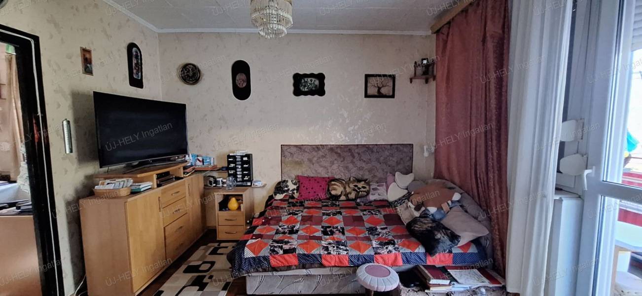 #7727  3 szobás, étkezős gázfűtéses lakás eladó Sátoraljaújhelyen!