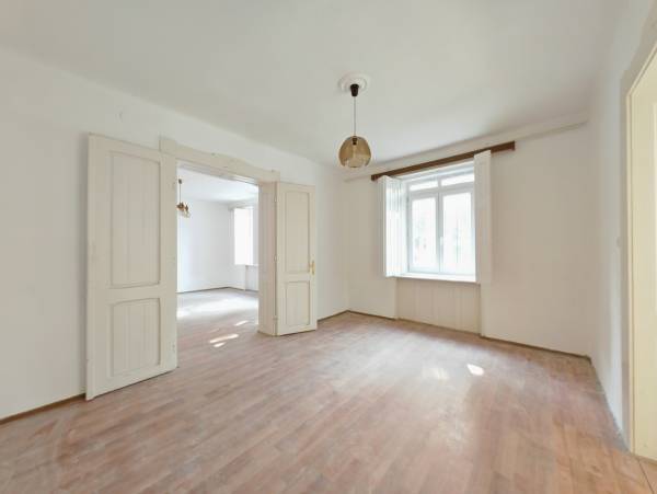 #7092 Hirdetünk ön helyett!