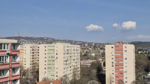 #8967 3 SZOBÁS PANORÁMÁS ERKÉLYES LAKÁS ŐRMEZŐN