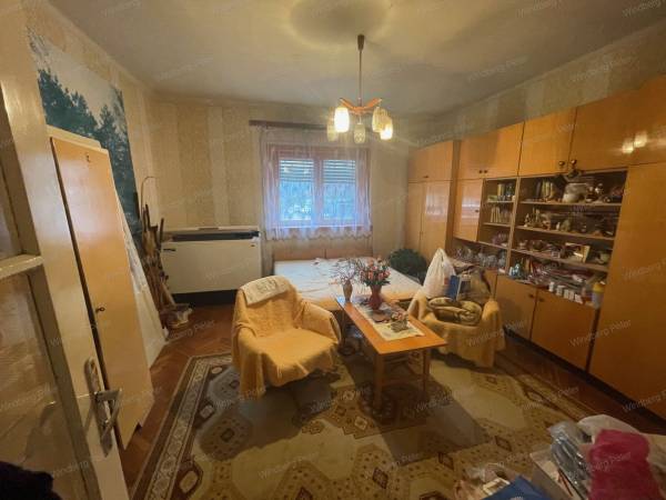 #4325 Hagyja maga mögött a város zaját – találja meg új otthonát Kemencén!