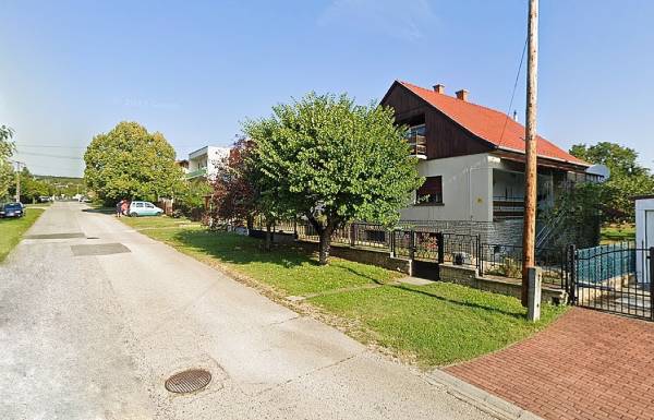 #9327 Hirdetünk ön helyett!