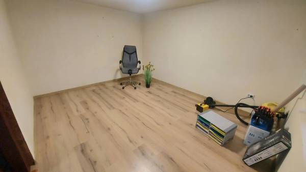 #4342 Nyíregyháza - Sóstóhegyen házikó eladó!