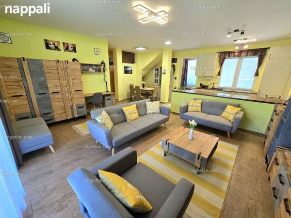 #4419 Somogyvámos Fő utca 1. szám alatt lévő új építésű 4 lakásos sorház 3. lakása eladó.