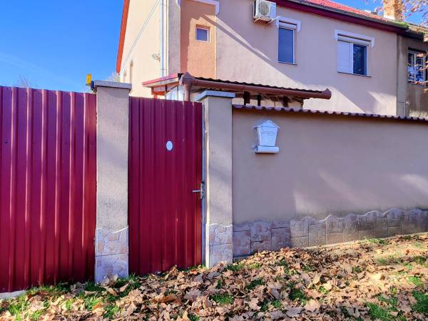 #3809 Kemecse és Nagyhalász között, Haas tanyán lakás eladó!