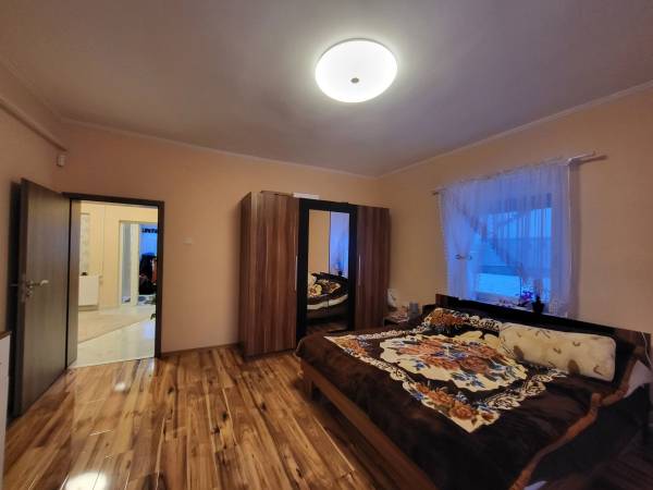 #4746 Eladó családi ház Szerecseny