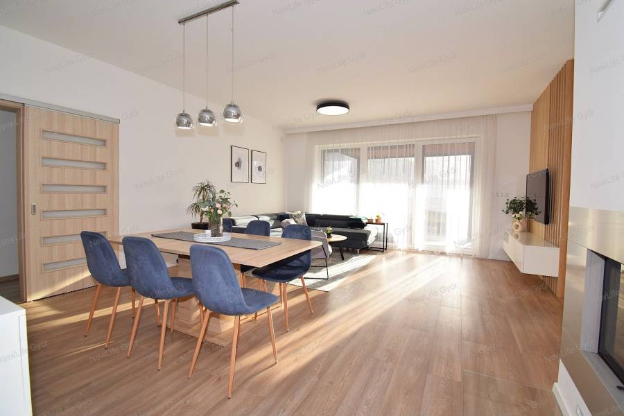 #6908 Győr-Moson-Sopron Vármegye, Abda, eladó 5 szobás luxus családi ház