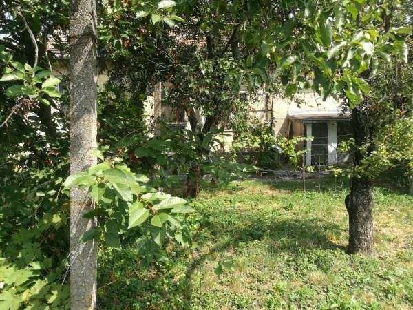 #8282 Sátoraljaújhely belterületén eladó építési telek