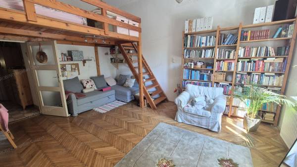 #11853 TÁGAS TEREKKEL RENDELKEZŐ 2 SZOBÁS LAKÁS A MOM PARK SZOMSZÉDSÁGÁBAN