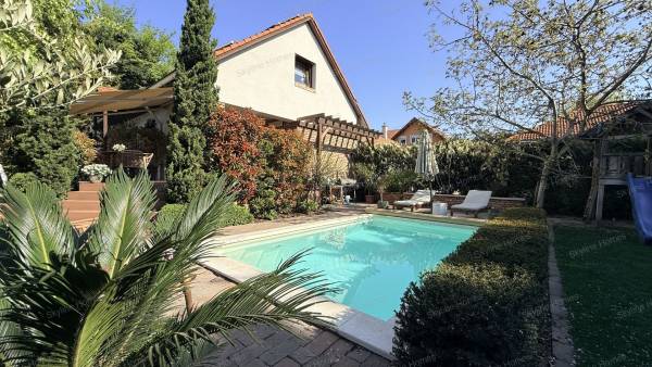 #9676 Eladó családi ház Dunaharaszti