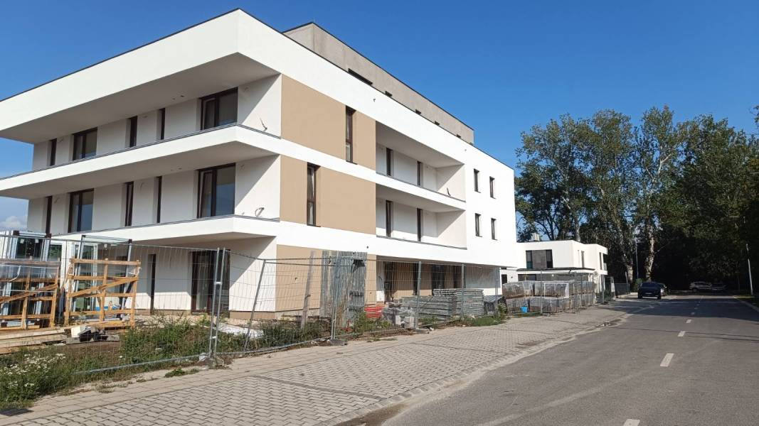 #5661  Eladó 4 szobás  Penthouse lakás – Új építésű lakóparkban, Győr-Réfaluban!