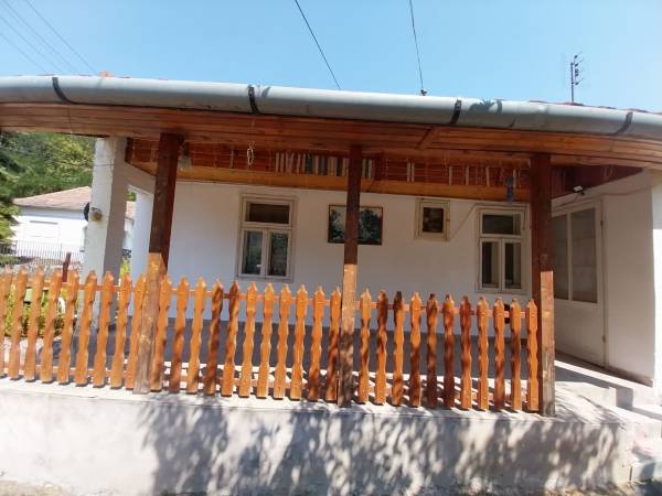 #12750 Eladó családi ház Domoszló