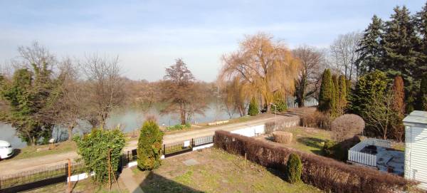 #9320 Tiszalökön panorámás Tiszaparti nyaraló eladó!