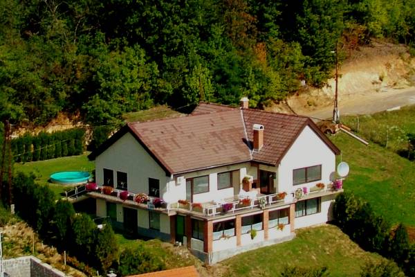 #10182 Eladó családi ház Parádfürdőn