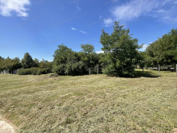 #8957 Eladó Építési telek Siófok