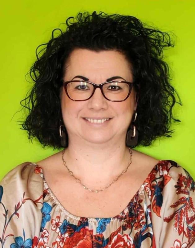 Simon-Szentpáli Bernadett